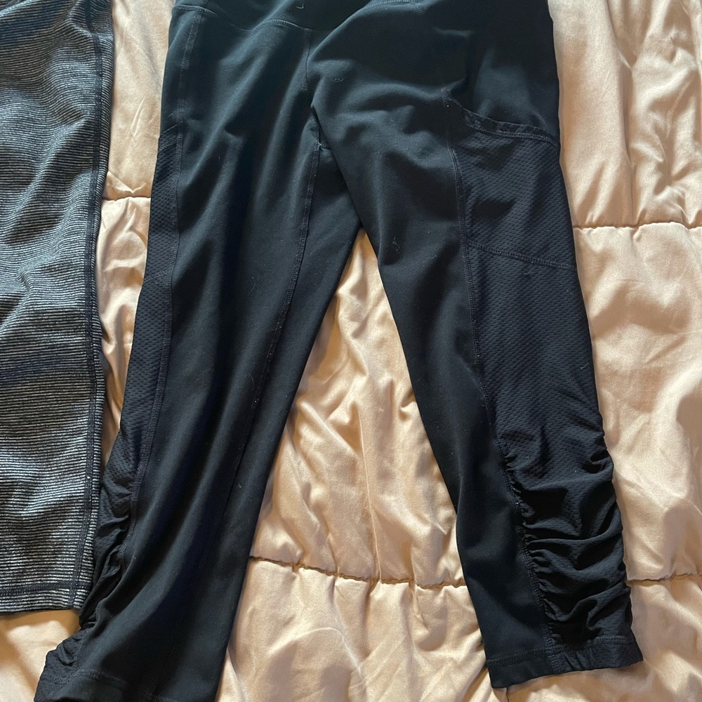Two old navy leggings size medium